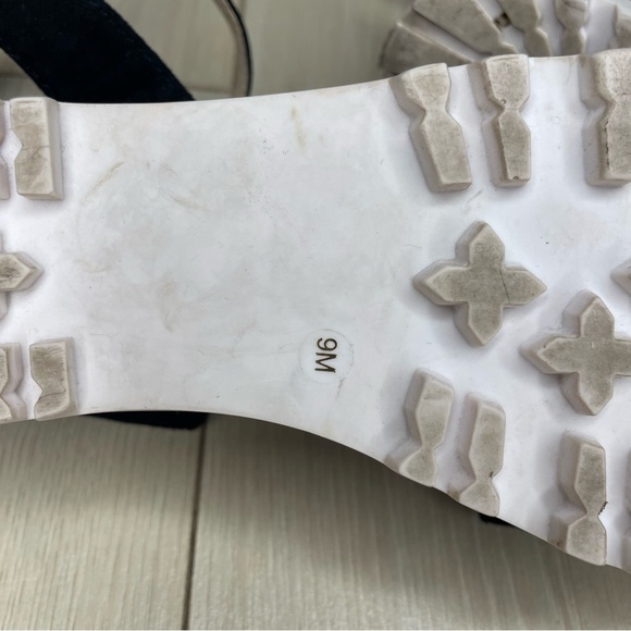 Diane Von Furstenberg Jessie Platform Sandal - Picture 6 of 7